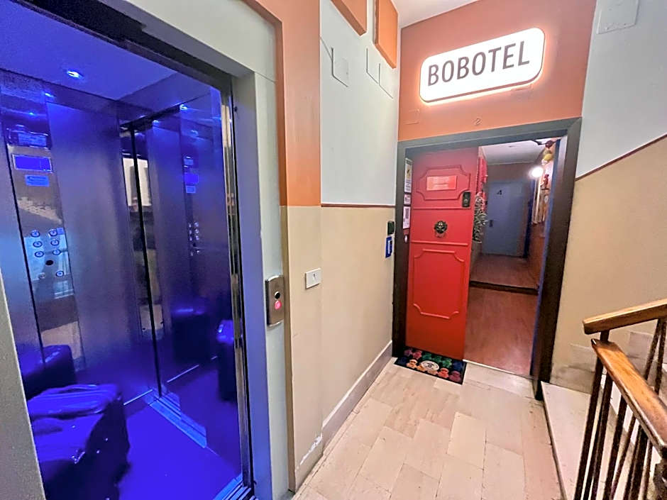 BOBOTEL URBAN Guesthouse
