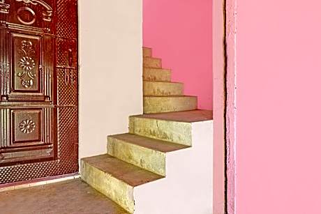 Hotel O Shekhawat Guest House