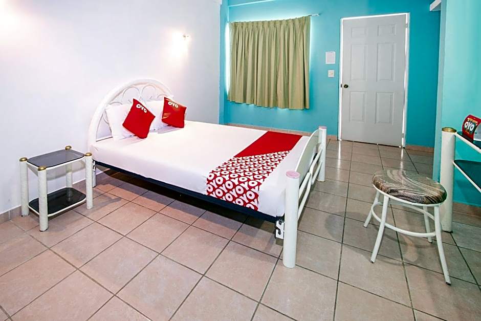 OYO Hotel Estacion