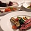 Reposer Hakuba Hotel and Offsite Villa