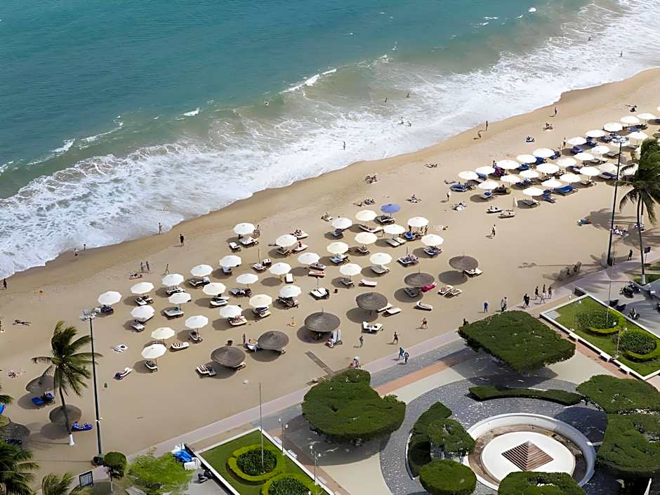 Beach Front Apartments Nha Trang