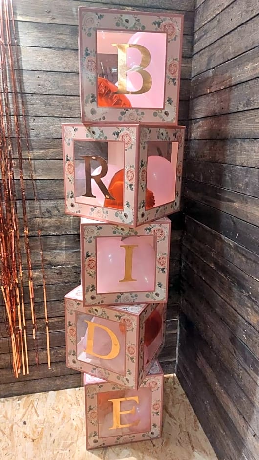 Nesswood Glamping Holiday Pods