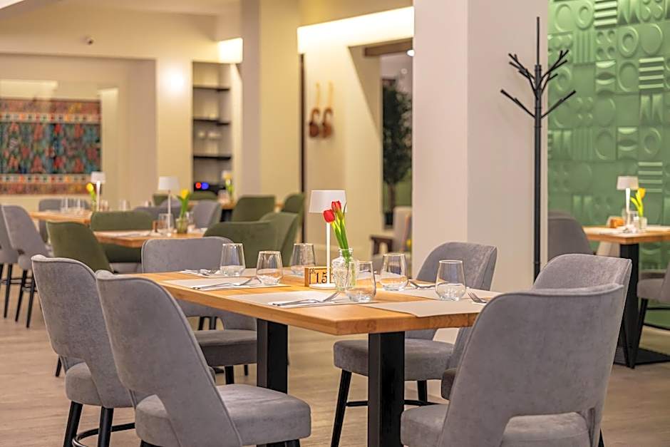 Armonia by Aristocratis