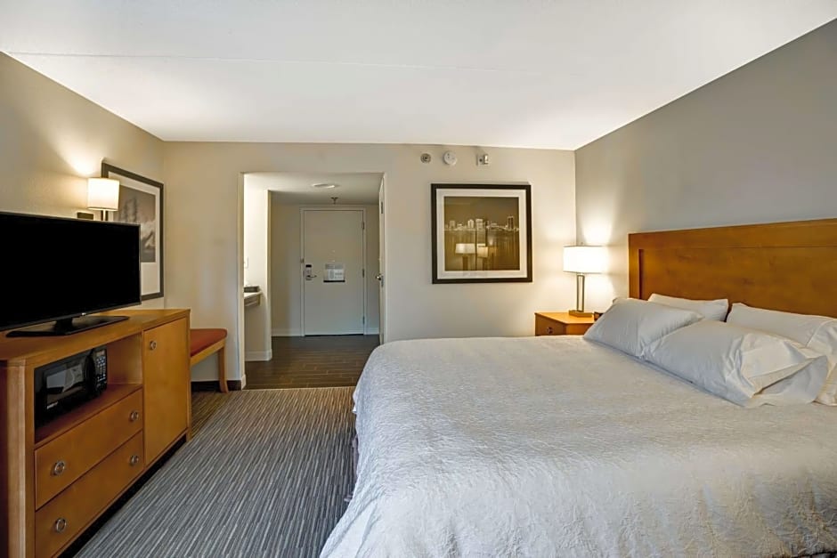 Hampton Inn Norfolk-Naval Base