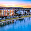 Silvershore Apartments on the Broadwater