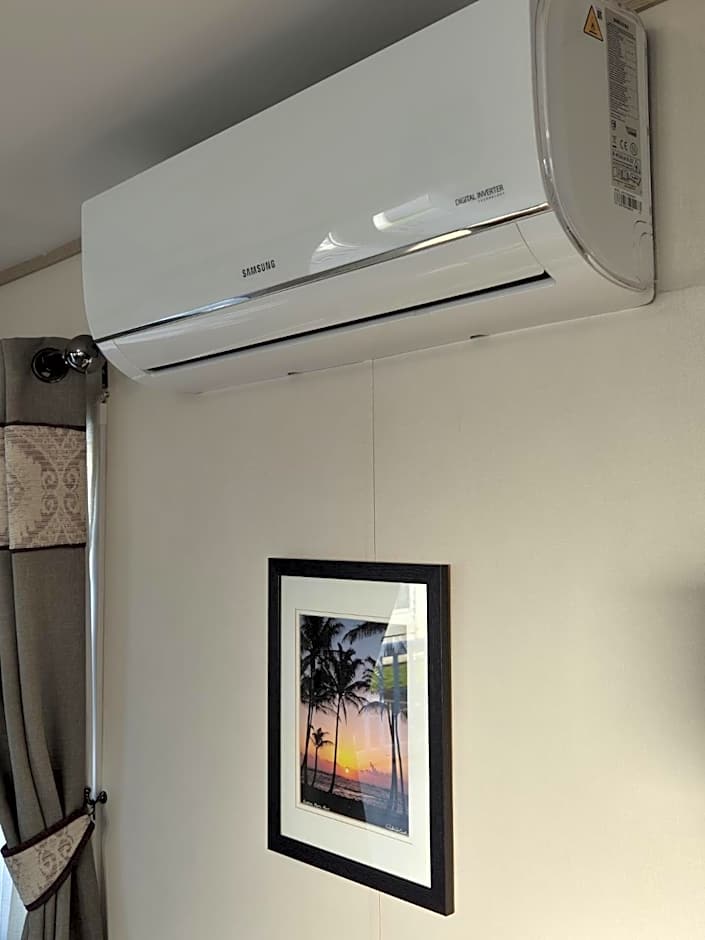 Whitstable Pearl - Alberta Holiday Park