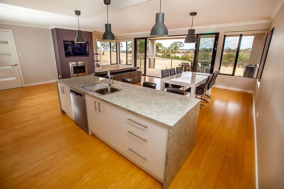 Neagles Retreat Villas