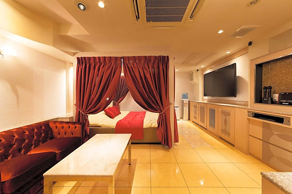 Hotel Luna Ikeda (Adult Only)