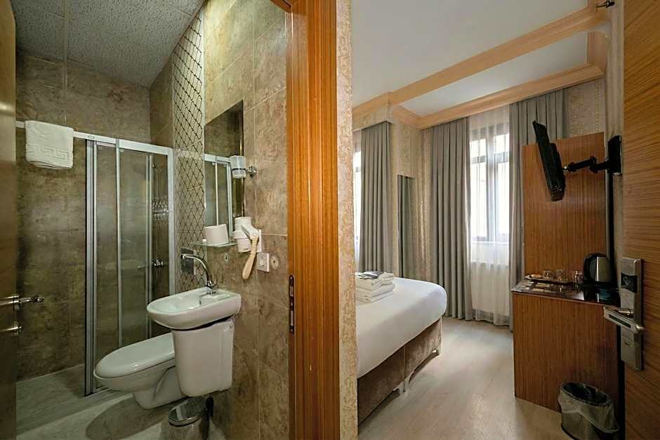 Maxwell Hotel