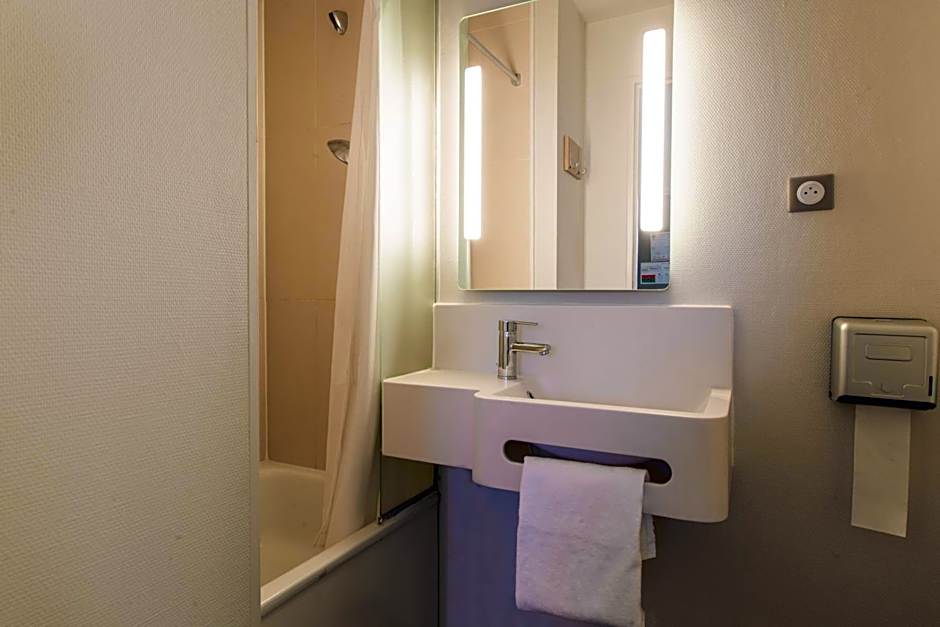 B&B HOTEL Troyes Barberey