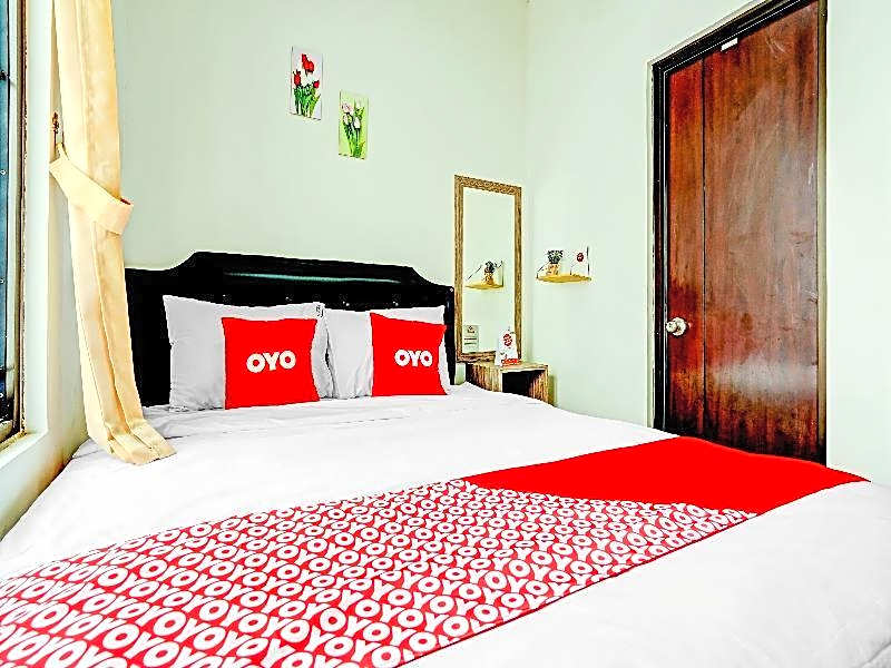 OYO Life 90211 I-sidji Inn