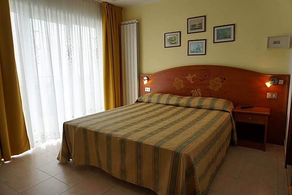 Hotel Ideal Sottomarina