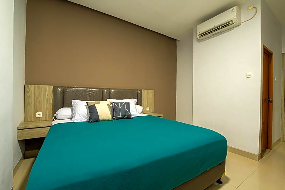 Kelowna Mangga Besar by AbdiHome