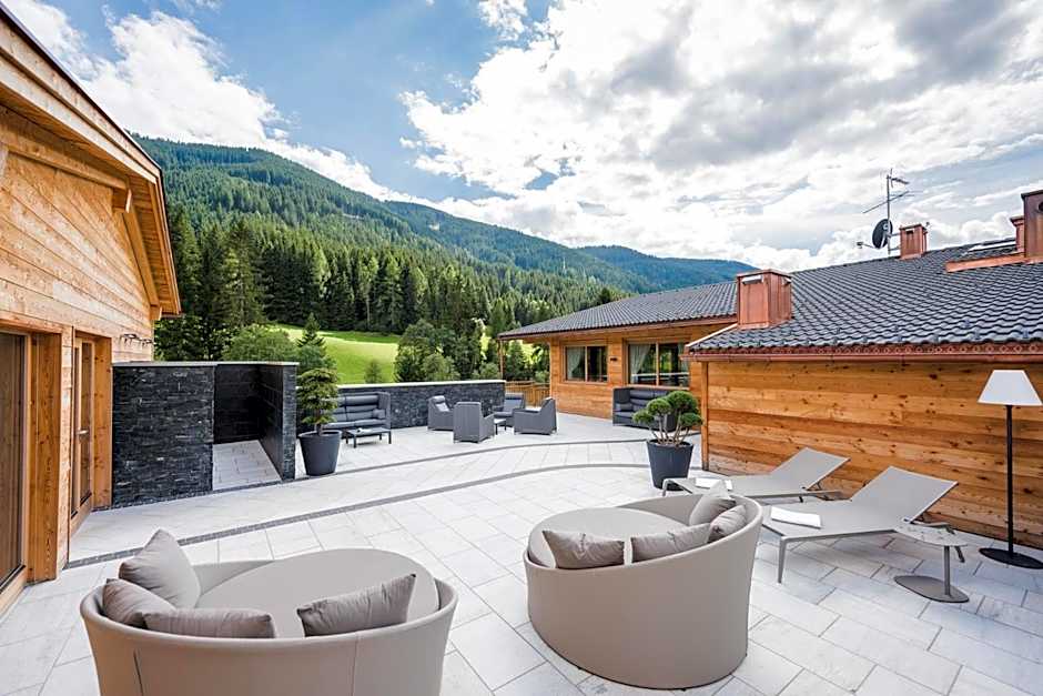 Alpine Nature Hotel Stoll