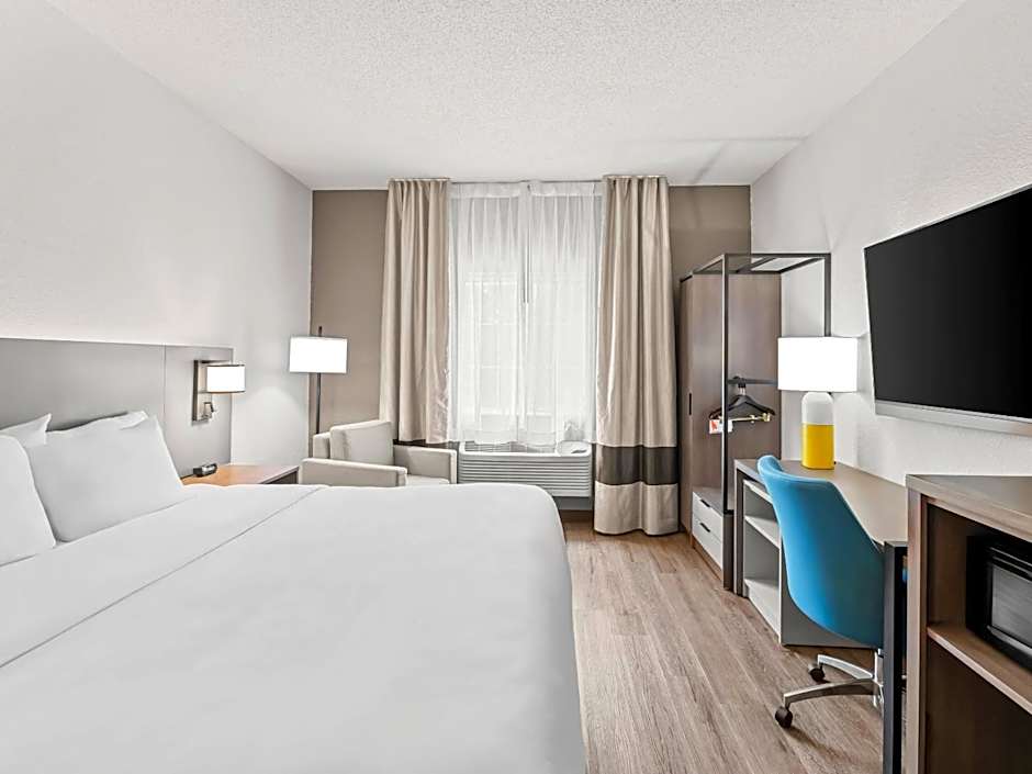 Comfort Inn & Suites Bellevue