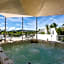 Noosa Tropicana