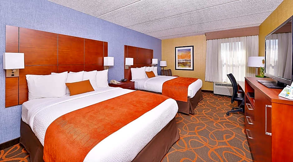 Best Western Plus Fresno Airport Hotel