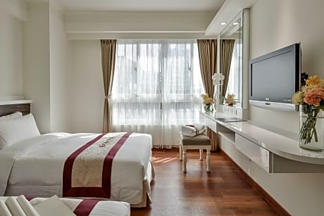 Triple Suite Room