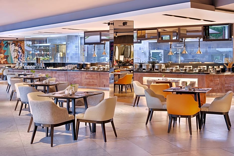 Grand Mercure Bali Seminyak