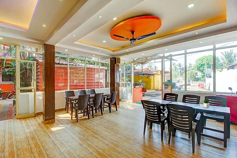 OYO Flagship Shanel Beachside Resort by Joaquim Near Baga Beach – Baga, KY