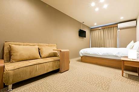 Superior Family Room
