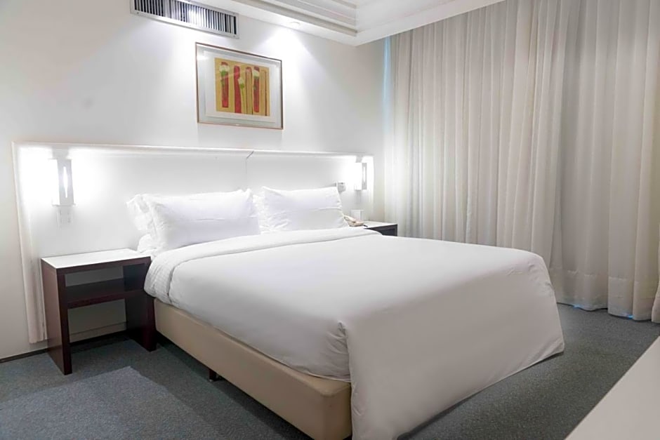 Plaza São Rafael Hotel