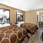 Super 8 by Wyndham Houston NW Beltway 8