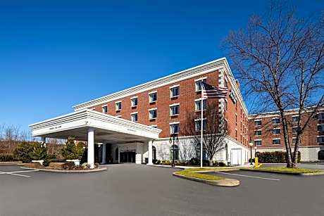 Hampton Inn By Hilton & Suites Rockville Centre, NY