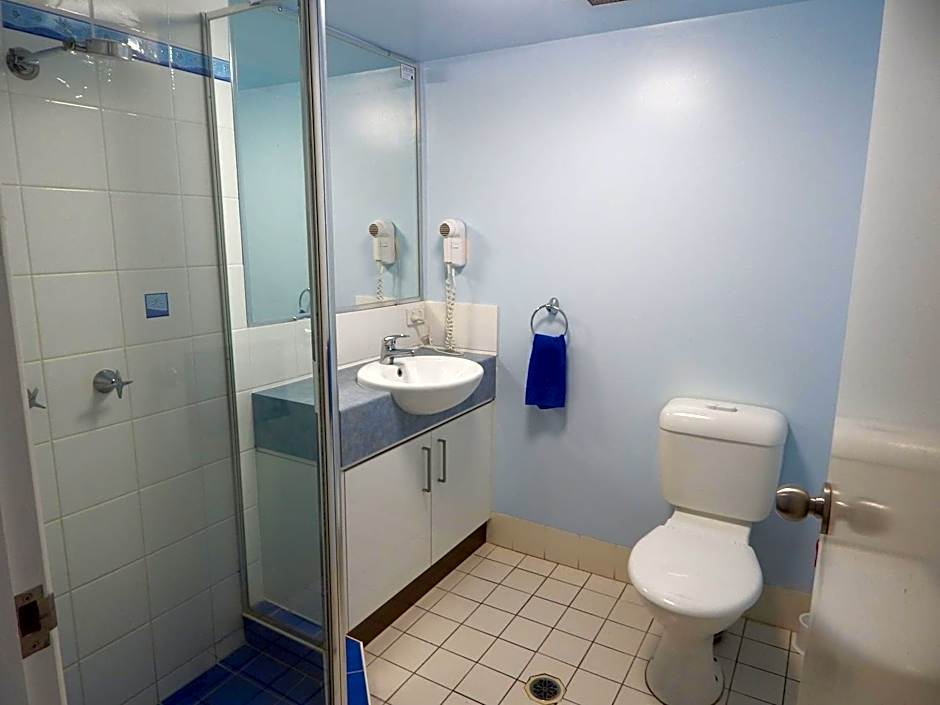 Tranquil Shores Holiday Apartment