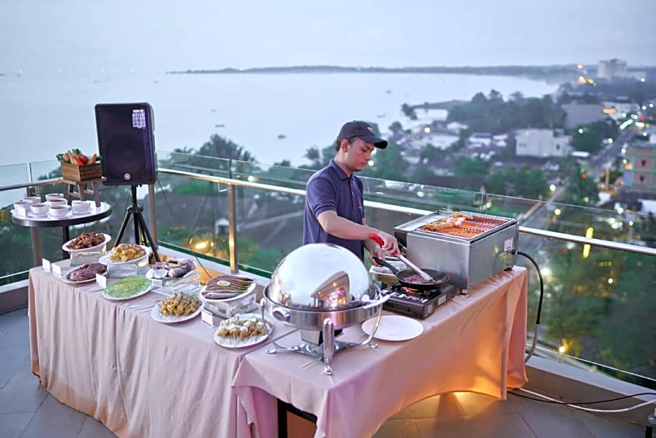 GOLDEN TULIP ESSENTIAL BELITUNG