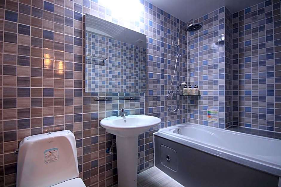 Gimhae Jangyu Check hotel