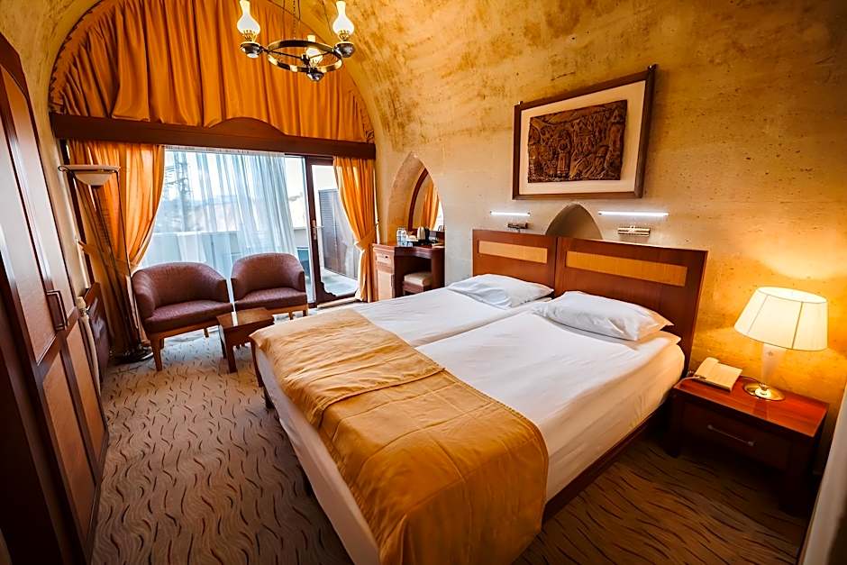 Uchisar Kaya Otel