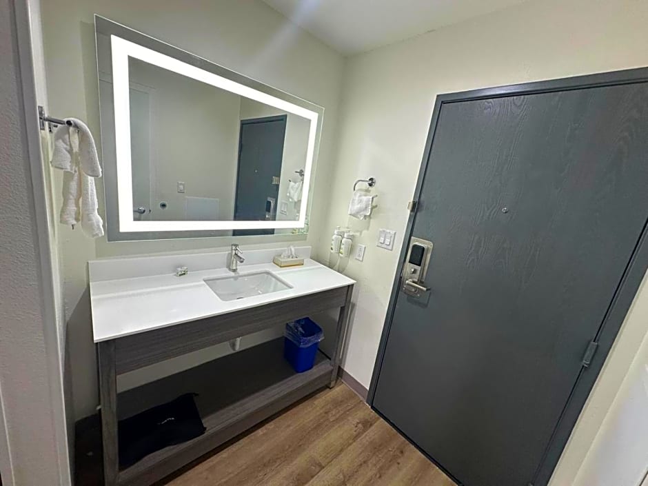 Ramada by Wyndham York Harrisburg Hersey