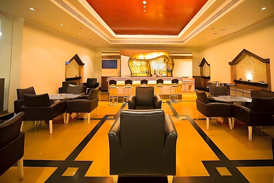 The Piccadily Hotel Lucknow