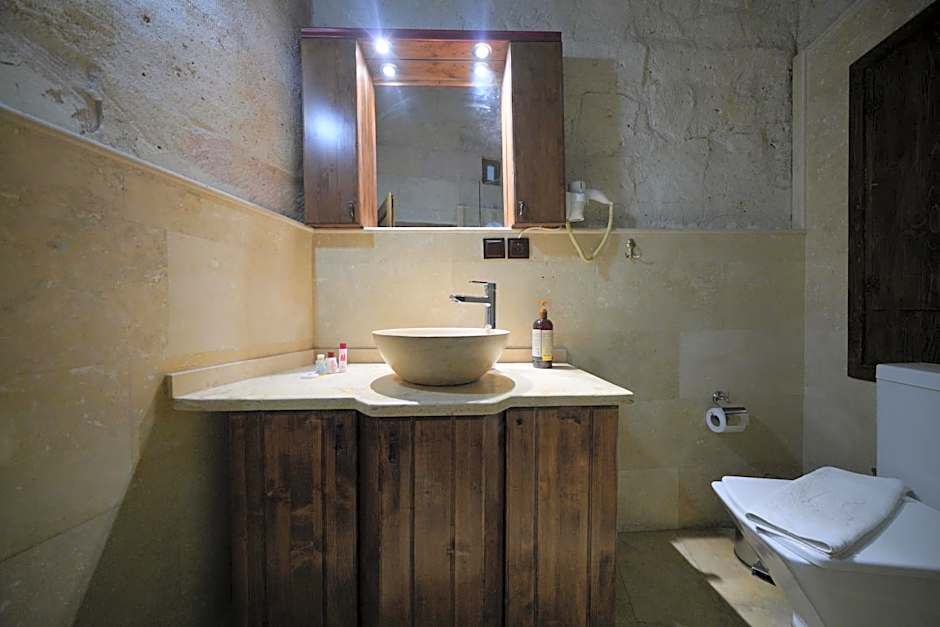 View Cave Hotel