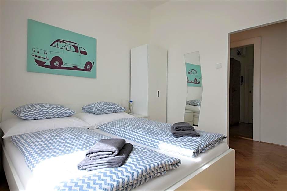 Angel City Aparthotel