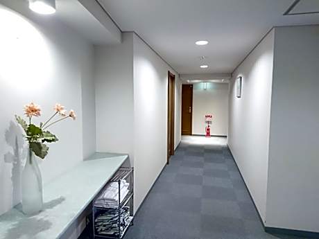 Non-smoking semi-double [11 square meters] [130 cm width bed]