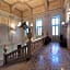 Royal Palace Hotel