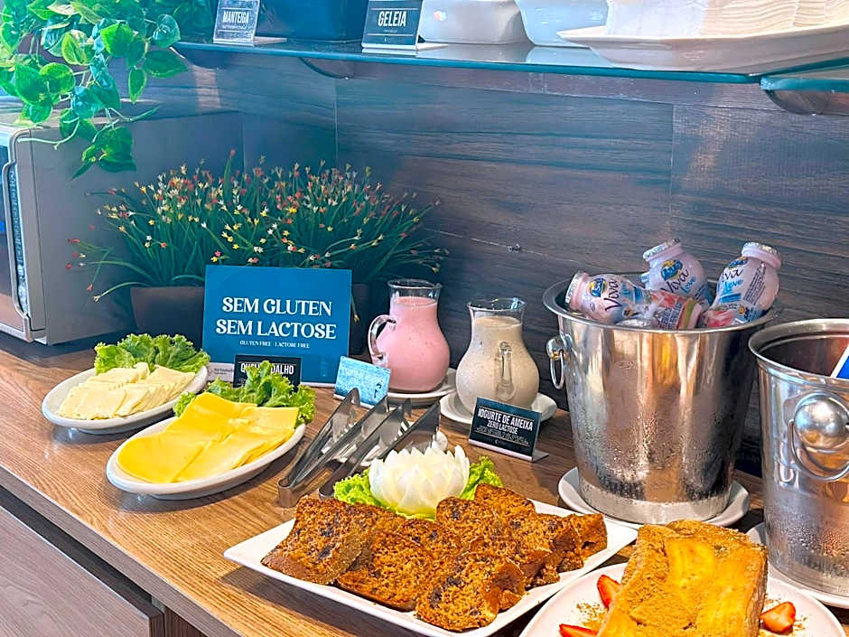 Netuanah Praia Hotel