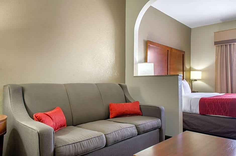 Comfort Inn & Suites Covington - Mandeville