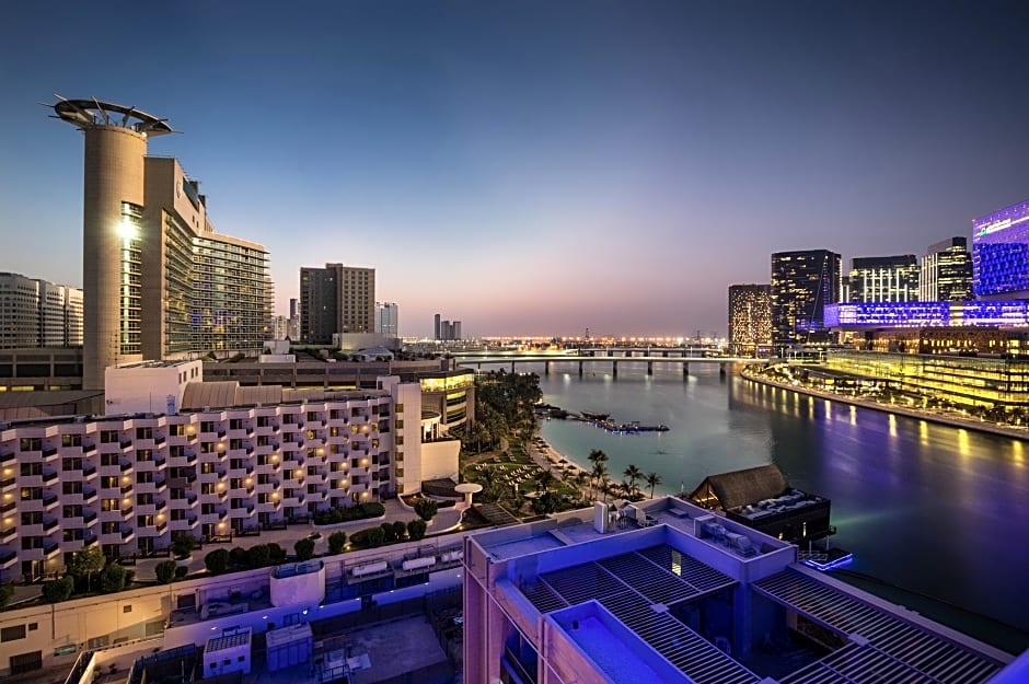 Beach Rotana Residences