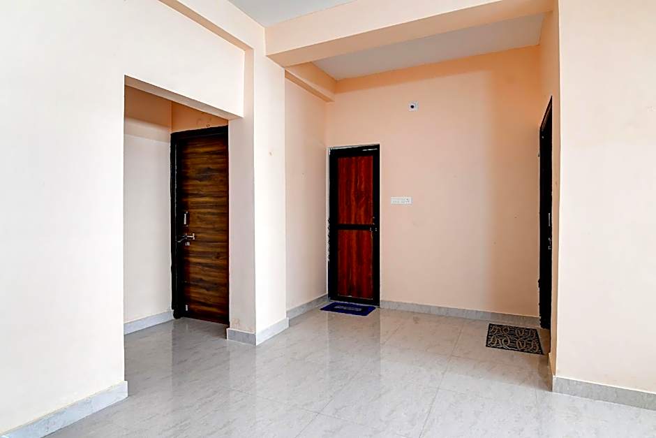 Hotel O S S Guesthouse