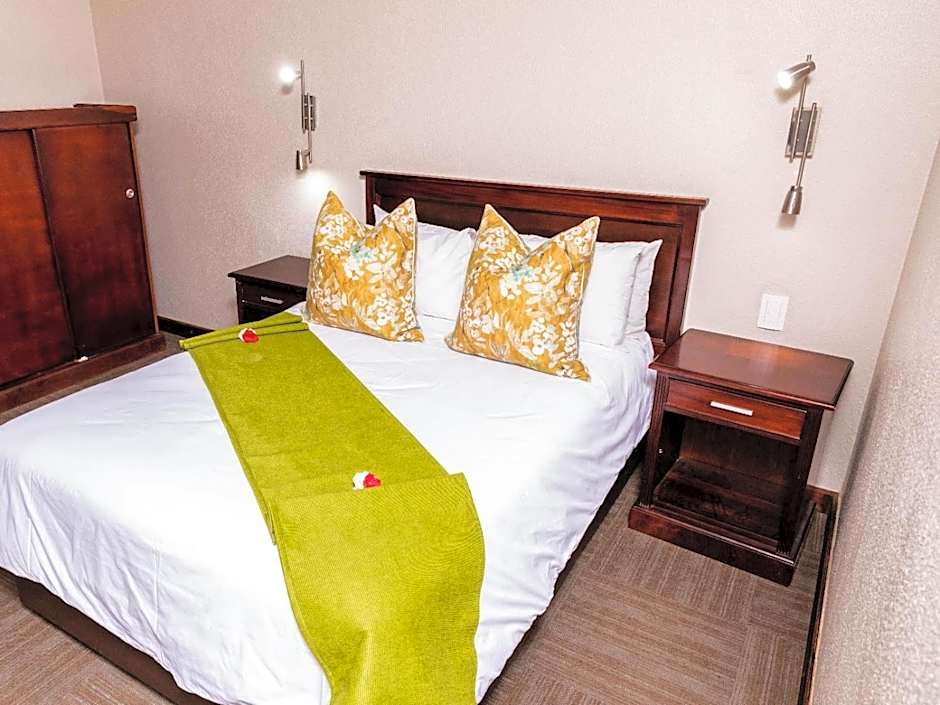 Hotel 247 @ White River