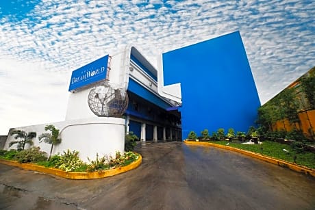 Hotel Dream World Las Pinas
