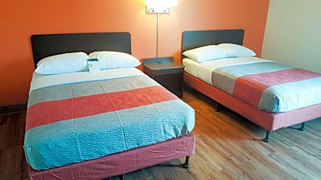 Quadruple Room - Non-Smoking