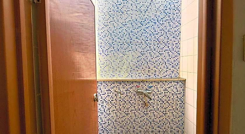 Buton Backpacker Lodge