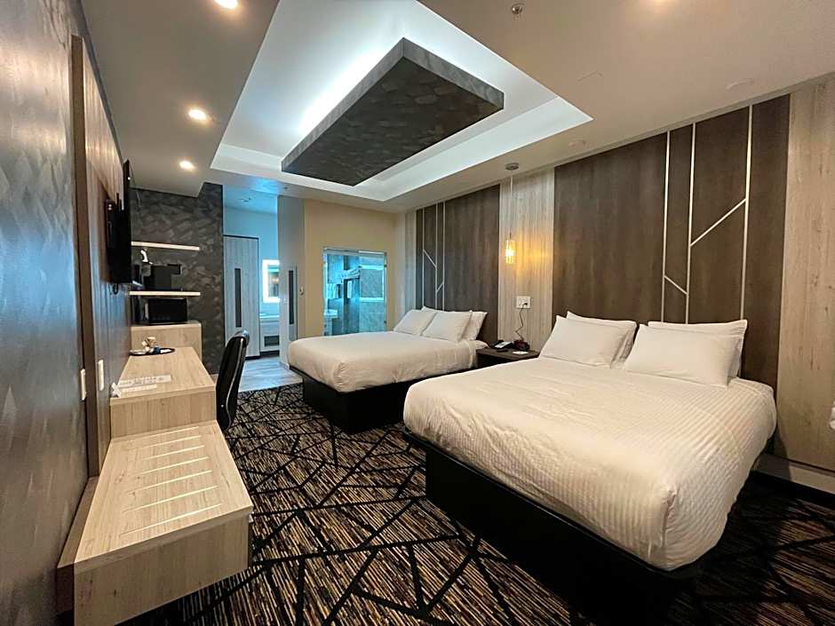 Comfeeni Inn and Suites