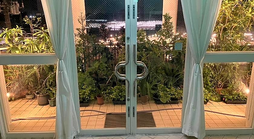 Hotel Sha La La