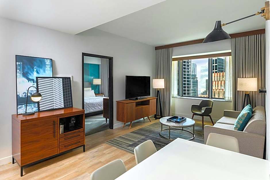 Le Meridien Houston Downtown