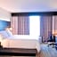 Holiday Inn Express Hotel & Suites Chester By IHG